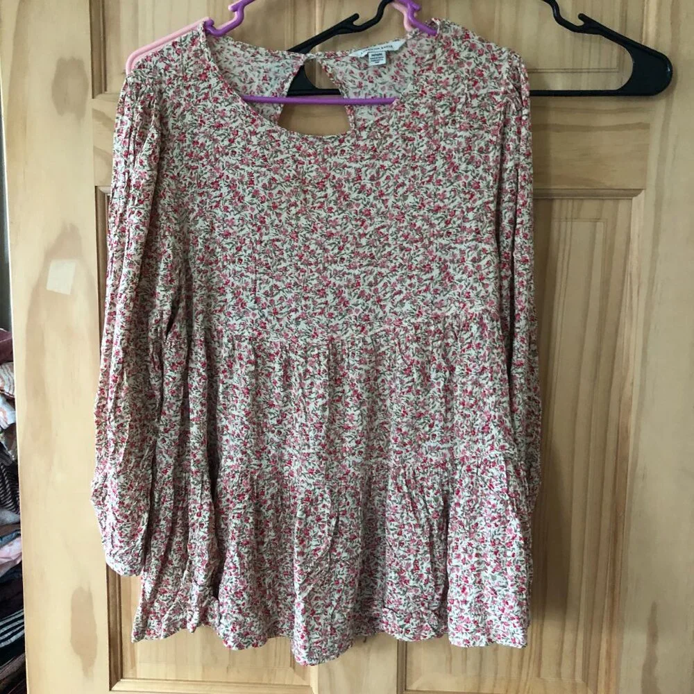American Eagle & Aerie Sweater and Tops - Bundle of 6, Sz M - Picture 14 of 16